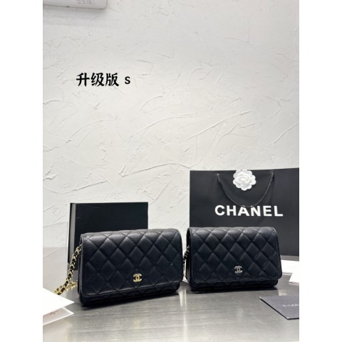 CHANEL 클래식 캐비어 woc백