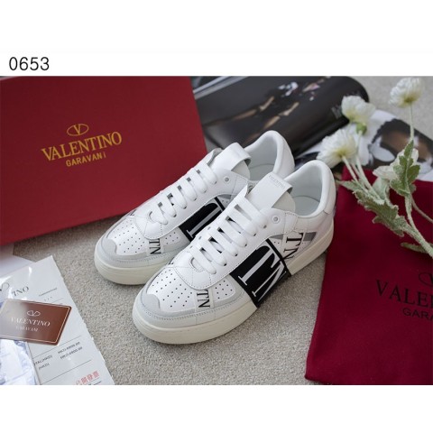 [VALENTINO] 수입프리미엄급 Calfskin VL7N 스니커즈 신상