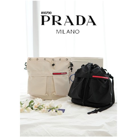 [PRADA] 프라다 리나일론 양포켓 레드패치 복조리 크로스백