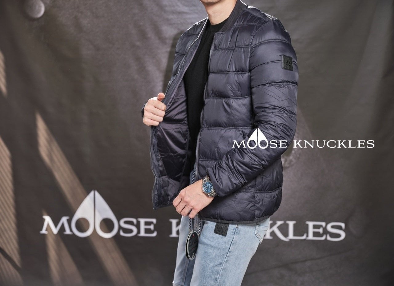 직수입 윈드브레이커 MOOSE KNUCKLES