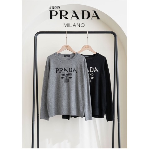 [PRADA] 프라다 여성 삼각로고 밀라노 라운드 니트 스웨터