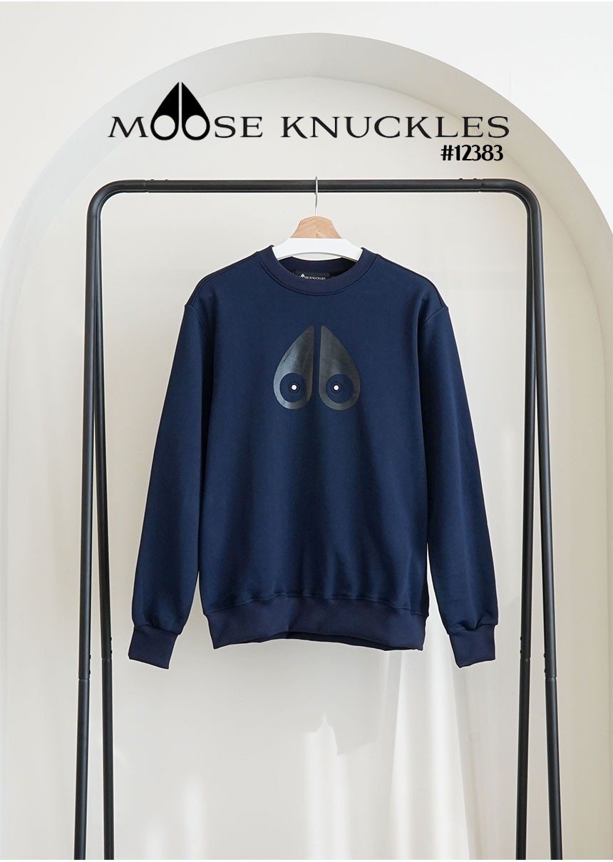 [MOOSE KNUCKLES] 무스너클 빅 무스아이 맨투맨 티셔츠