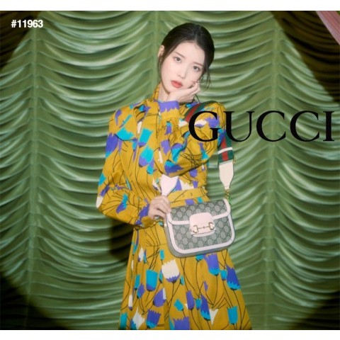 [GUCCI] 구찌 홀스빗 1955 슈프림 화이트 캔버스 숄더크로스백