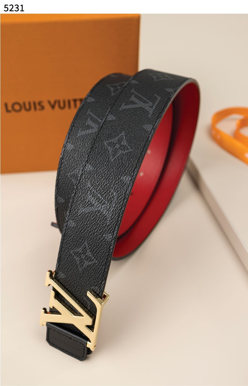 [LOUIS VUITTON] 수입프리미엄급 LV 이니셜 리버서블 벨트 정품