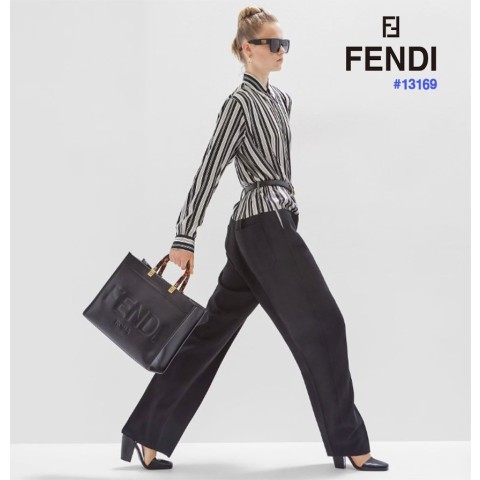 [FENDI] 펜디 선샤인 블랙 레더 쇼퍼 백 미디움