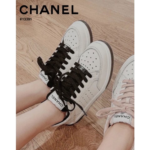 [CHANEL] 샤넬 여성 카프스킨 테니스 스니커즈 블랙