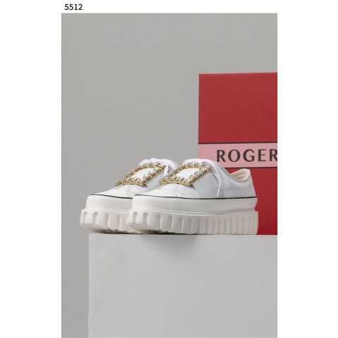 [Rogervivier] 수입프리미엄급 비브 고-틱 스트라스 버클 슬립온 스니커즈 정품급