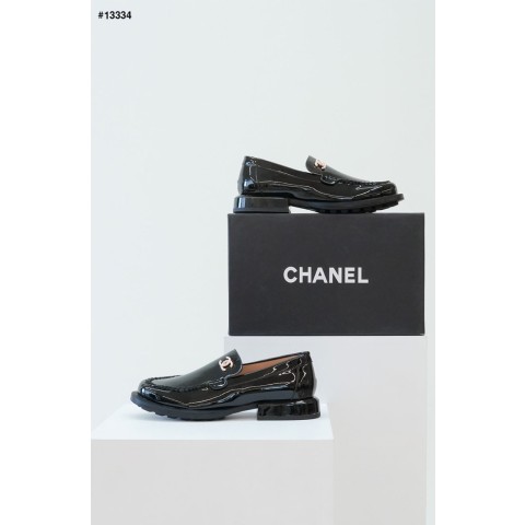 [CHANEL] 샤넬 진주 CC로고 페이던트 로퍼