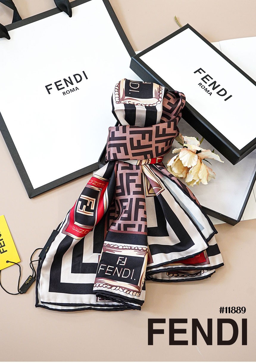 [FENDI] 팬디 FF로고 쥬얼리 스퀘어 스카프