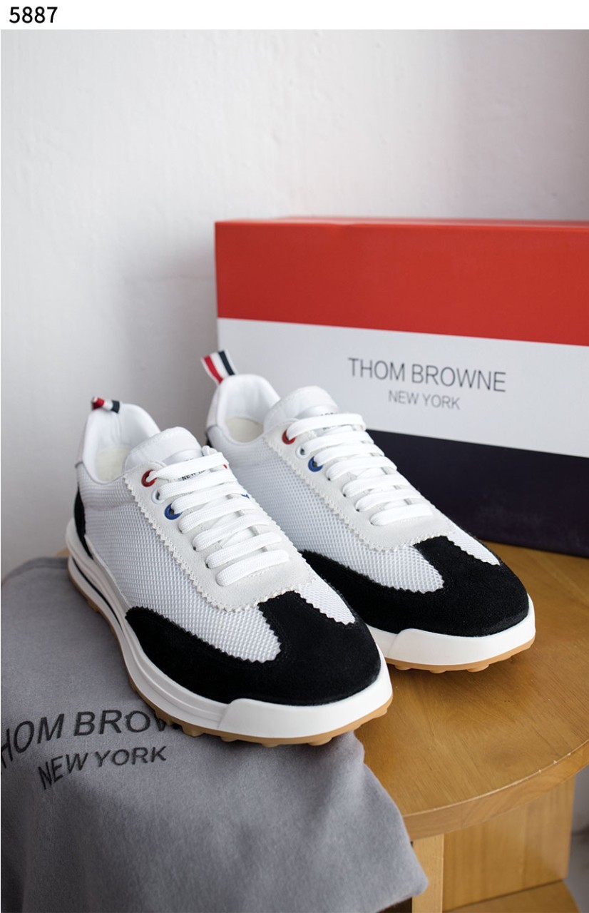 [THOM BROWNE] 수입고급 테크 러너 스니커즈 415