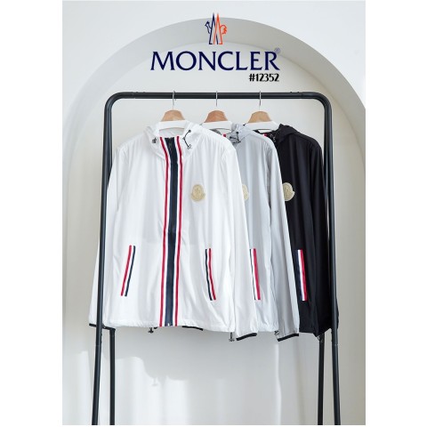 [MONCLER] 몽클레어 이치로 삼선 윈드브레이커 후드 자켓