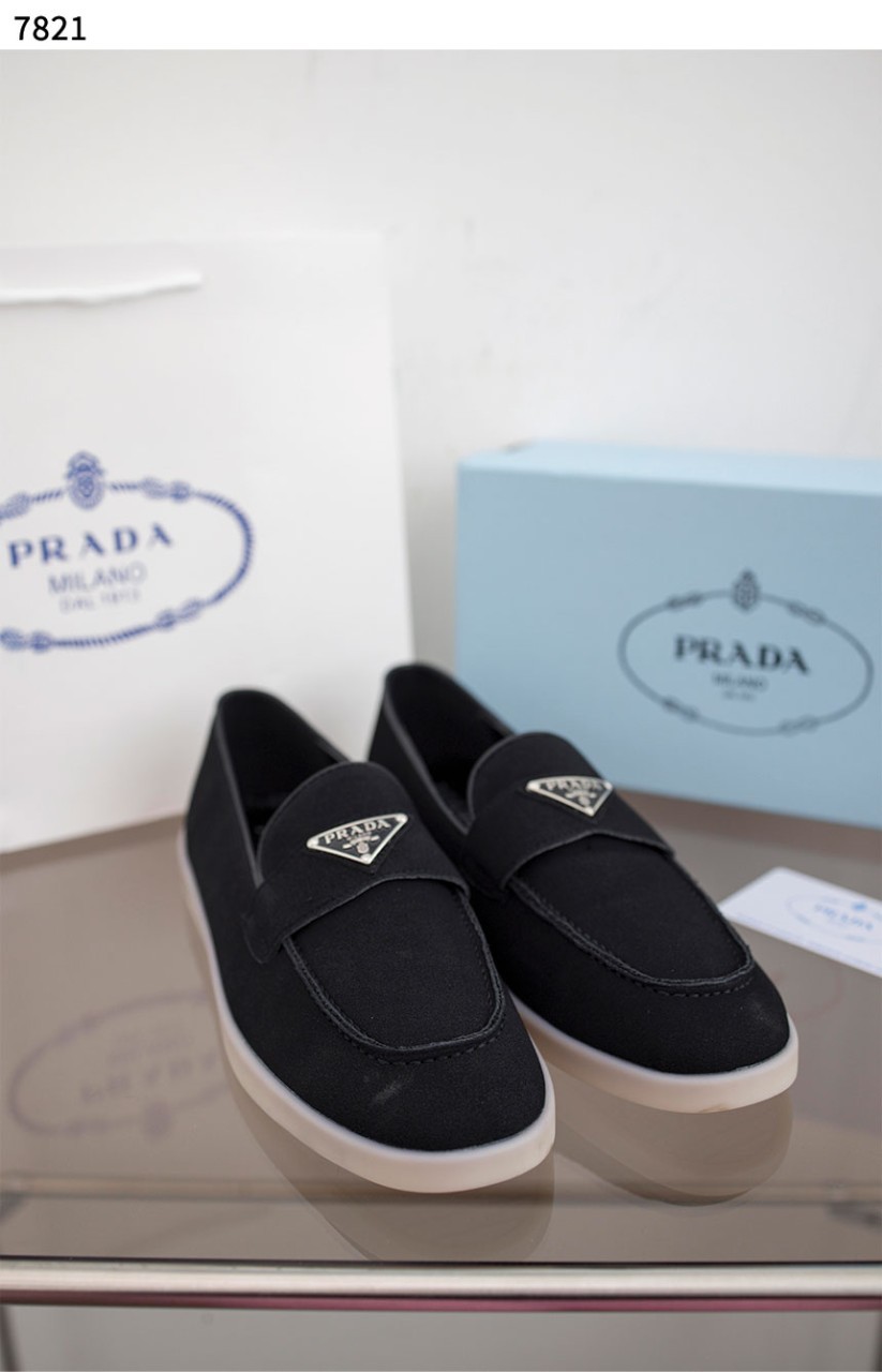 [PRADA] 수입고급 스웨이드 로퍼