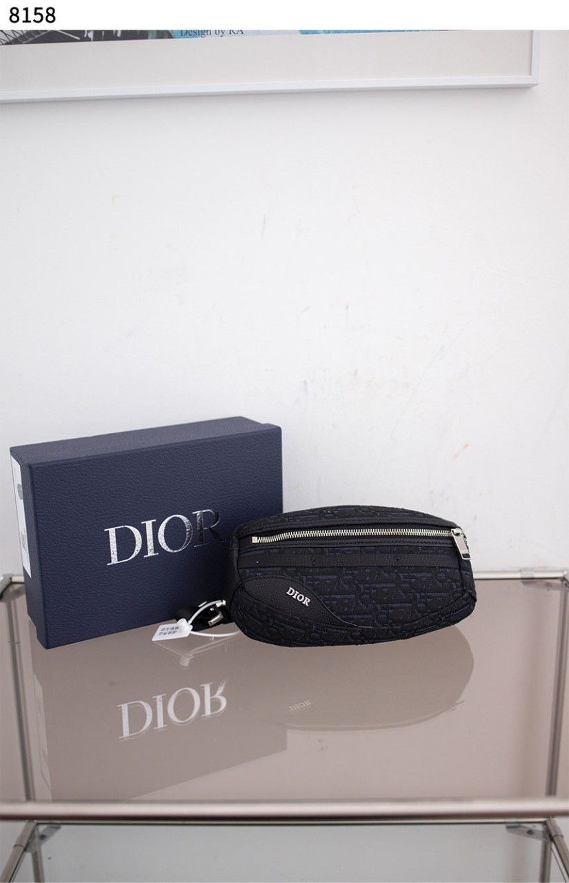 [Christian Dior] 수입고급 Dior Scarab 미니 백