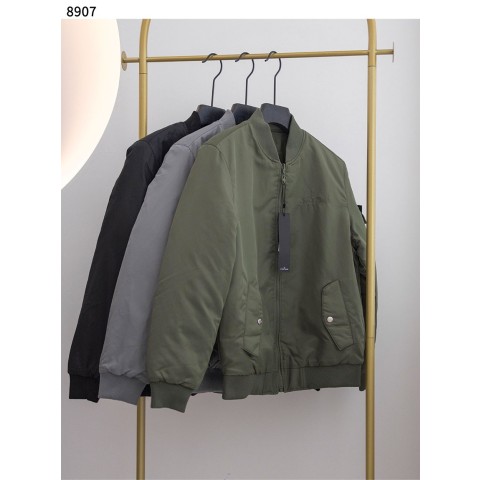 [STONE ISLAND] 수입고급 스톤아일랜드 남성 리버시블